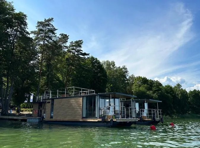 Na Wodzie - 36 Houseboats Gizycko